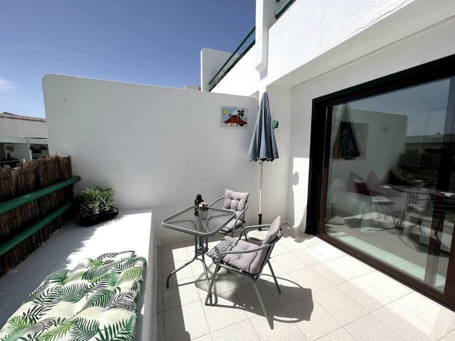 Casa Perdy, Beautiful 1 Bedroom Apartment With Communal Pool Tías Extérieur photo